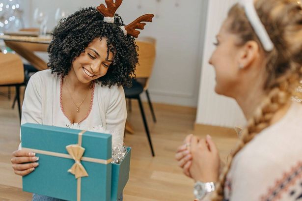 Make-up set worth over £70 makes an ideal Christmas gift as it’s ‘perfect for every skin colour’