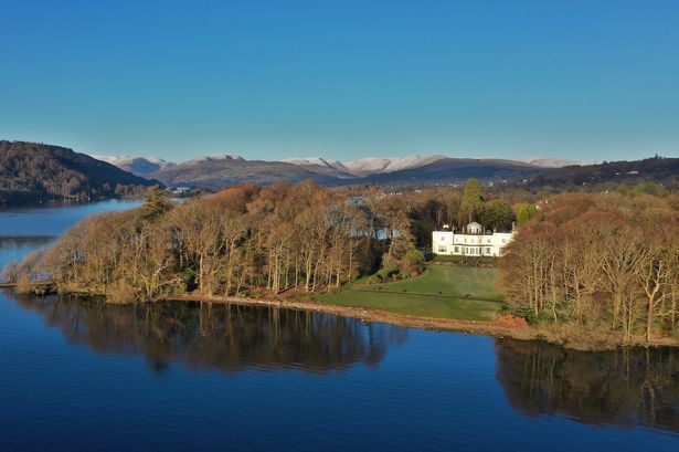 ‘I found the most romantic hotel in the Lake District with a hot tub and spa deal in your room’