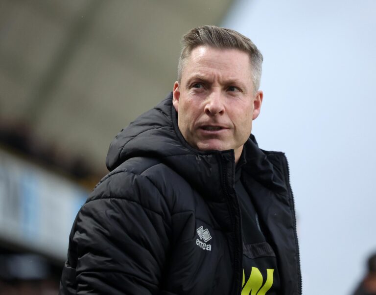 Millwall boss resigns before Blackburn Rovers clash after ‘thickos’ comment