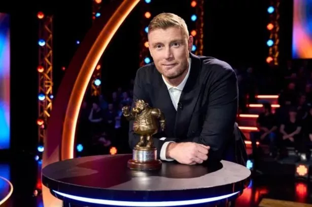 Freddie Flintoff and Luke Littler team up for Bullseye revival