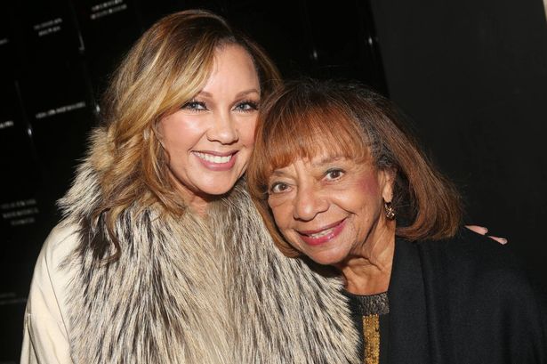 Vanessa Williams heartbroken as her mum dies after flying to London to see her daughter perform in West End