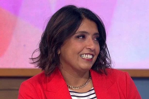 Loose Women viewers gobsmacked after host makes toe-curling blunder during live show