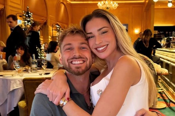 Zara McDermott ‘hinted’ at Sam Thompson split TWICE in days before shock announcement