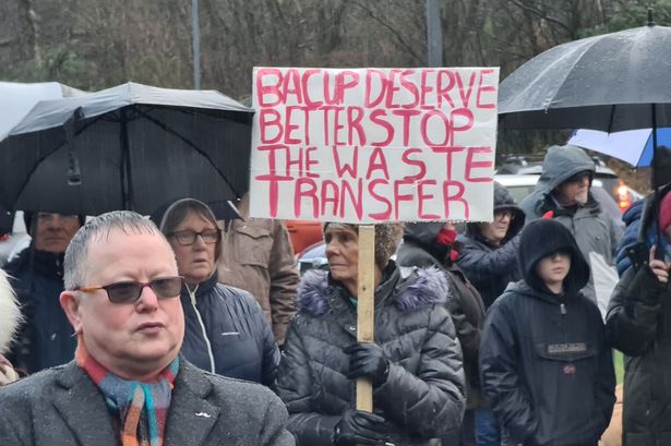 70 Bacup waste station protestors ‘raise awareness’ at Rossendale Council’s offices