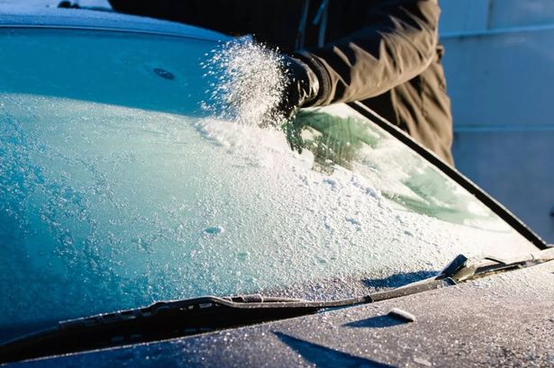 Opportunist thieves in Lancashire are stealing from cars as owners leave engine running during freezing temperatures