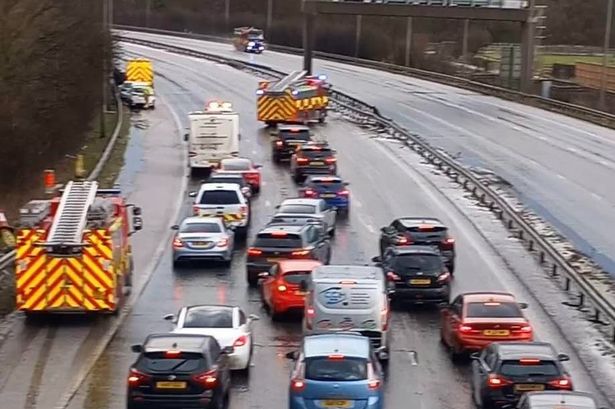 M6, M65 and M61 crash chaos as drivers ‘fail to negotiate sudden change’