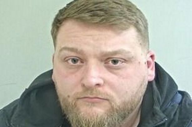 Police searching for Burnley man who breached sex offender requirements