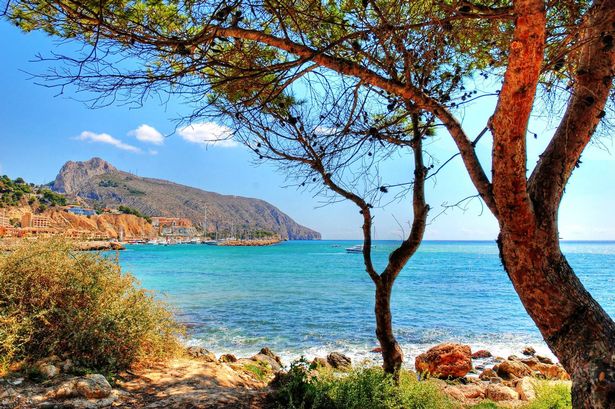 Beautiful seaside town near Benidorm which is home to stunning beach and has cheap flights from Manchester