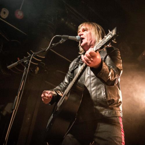The Alarm frontman Mike Peters loses battle with cancer aged 66