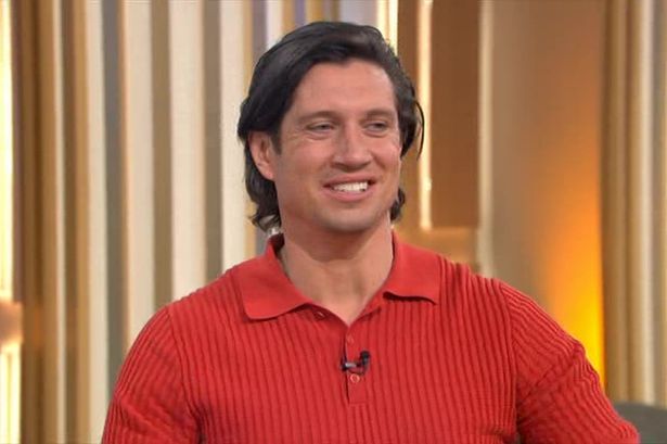 Vernon Kay quickly backtracks after realising mortifying mistake with BBC co-star