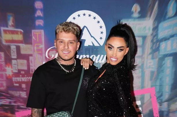 Katie Price’s boyfriend JJ Slater rushed to hospital in night as he shares pic from A&E