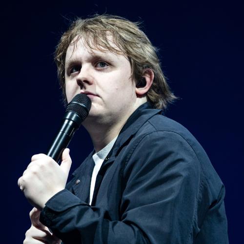 Lewis Capaldi makes surprise stage return at Edinburgh charity gig