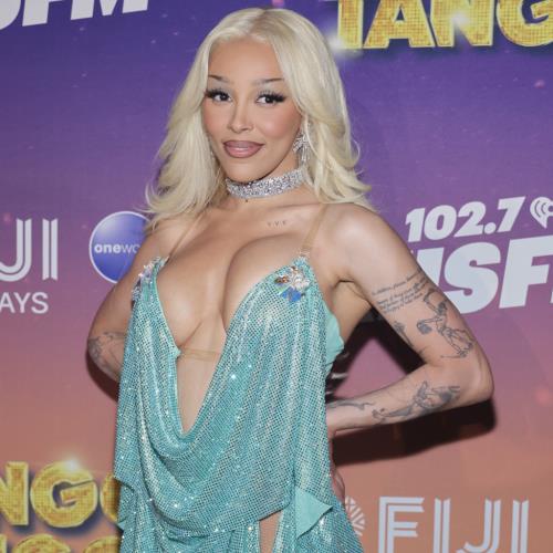 Doja Cat reveals plastic surgery complication