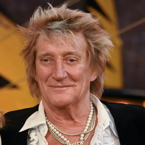 Sir Rod Stewart ‘flabbergasted’ by emotional American Music Awards surprise
