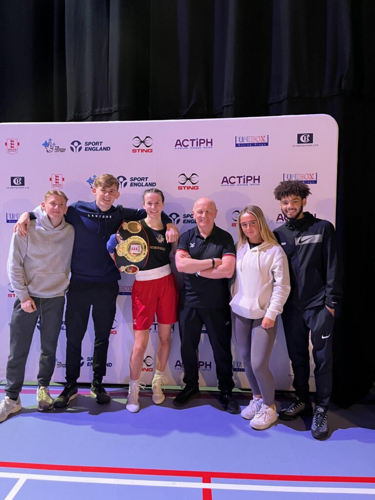 Ramsbottom boxing star Ella defends her national crown