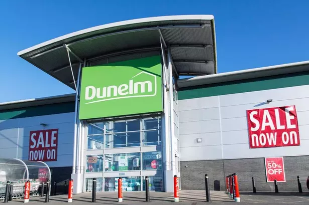 Dunelm’s £35 mirror ‘looks expensive’ and ‘makes even small rooms look larger’