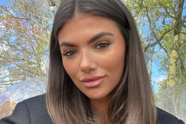 Samie Elishi ‘so happy’ and ‘glowing’ after she’s spotted kissing Sam Thompson