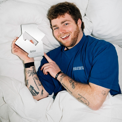 Alex Warren takes Ordinary to eighth week at Number 1