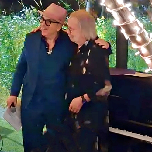 Elvis Costello and Guy Garvey celebrate 3 years of Abba Voyage with Benny on piano