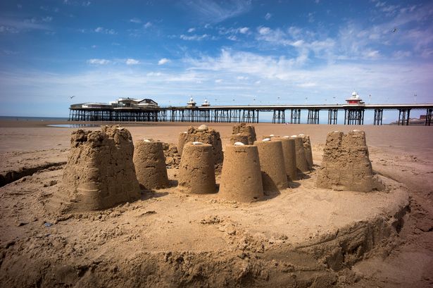 Famous Lancs town named UK’s cheapest seaside resort to go on holiday