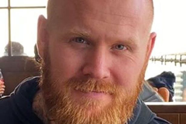 Jury shown moment gunman in hi-viz jacket fired six shots at former prison officer Lenny Scott