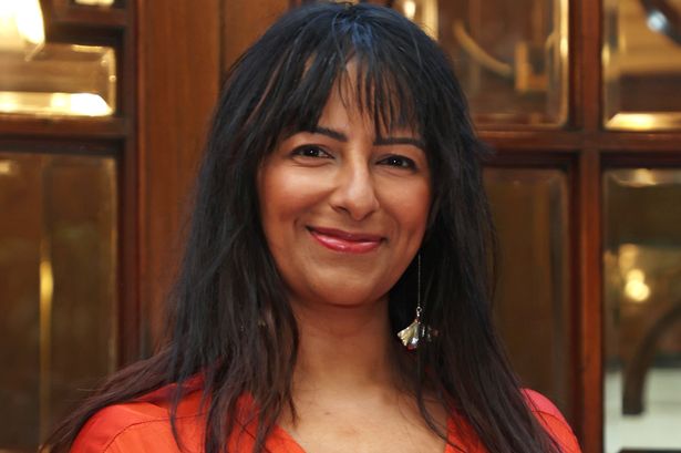 Ranvir Singh looks amazing in Nobody’s Child denim midi dress and it’s currently 20% off