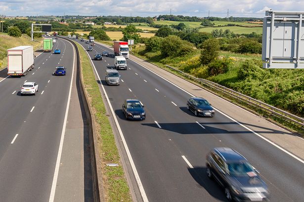 Driving expert warns this habit is the ‘peak of bad driving’