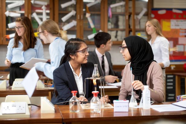 Exact number of children eligible for free school meals after Universal Credit change