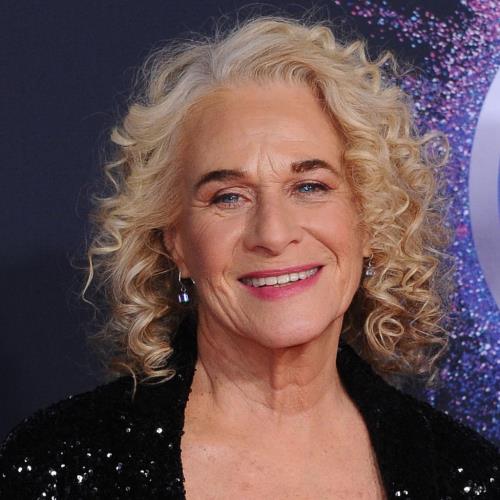 Carole King lauds Taylor Swift over music rights victory