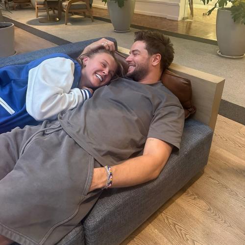 JoJo Siwa finally confirms she’s dating Chris Hughes