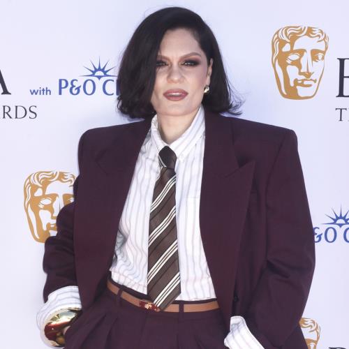 Jessie J diagnosed with ‘early breast cancer’