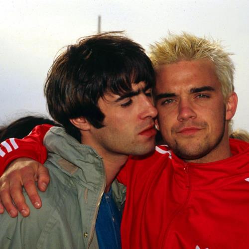 Robbie Williams drops major hint he’s playing surprise Glasto set