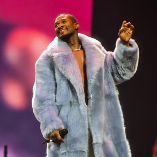 Usher to perform at ‘over the top’ Jeff Bezos wedding party