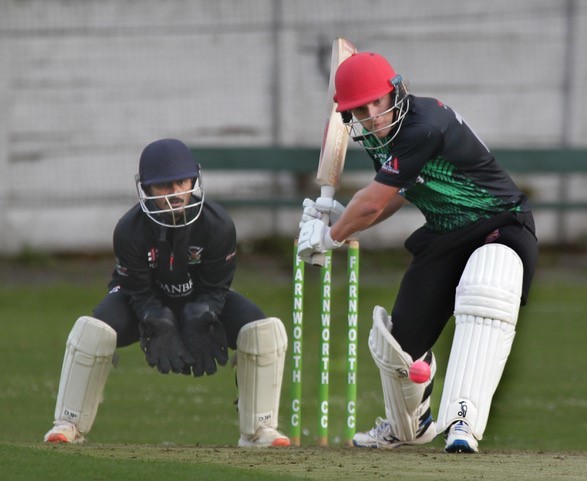 T20 CUP: Little Lever and Tonge maintain winning runs