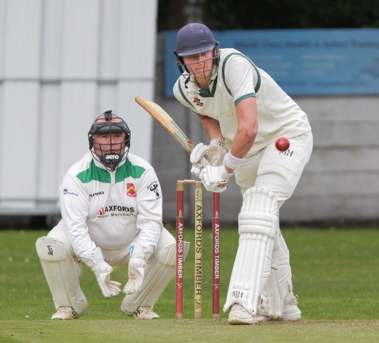 Ton-up Hashan fires Tonge to thrilling comeback win