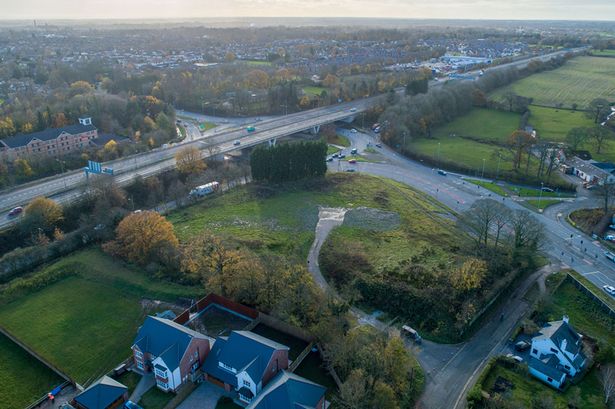 Almost £15k found in BMW after police stop car on Preston roundabout