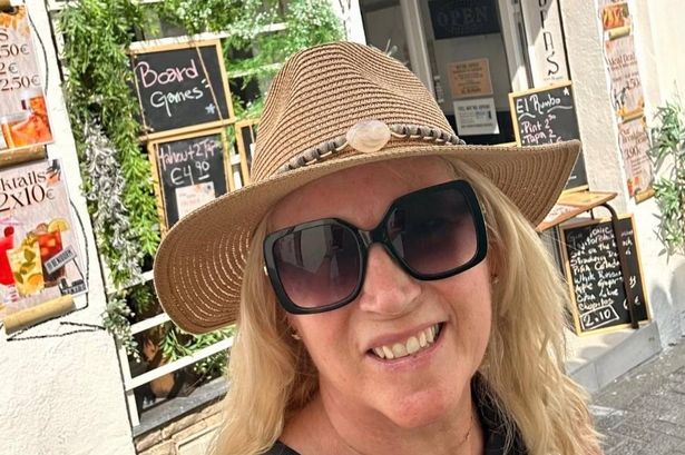 Brit in Benidorm orders beer and tapas in ‘hidden’ bar and price leaves her floored