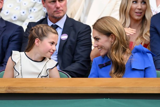 Kate Middleton gets standing ovation at Wimbledon and her reaction is adorable
