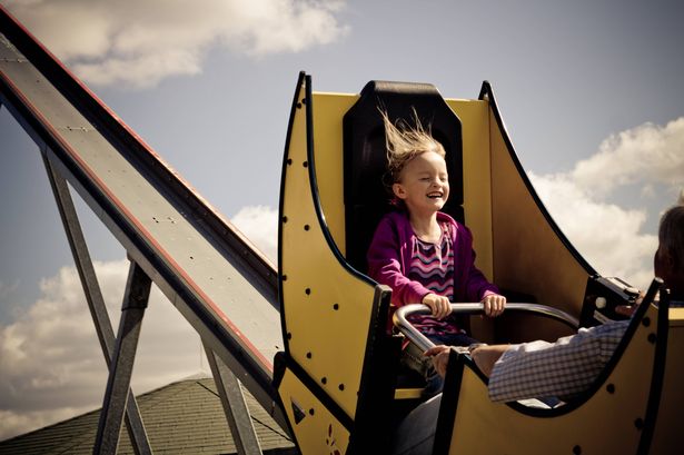 This school summer holidays get entry to 10 top UK theme parks and attractions for £35