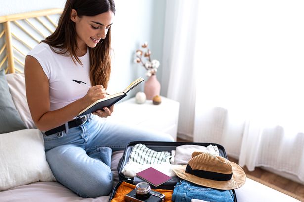 UK Foreign Office issues passport warning for Brits flying to Dubai