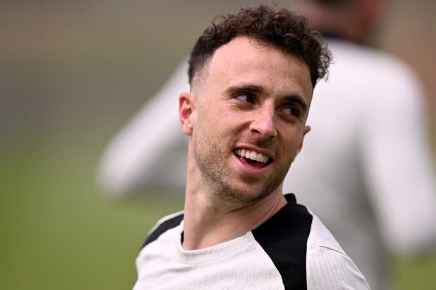 Liverpool star Diogo Jota dies in tragic car crash just days after his wedding