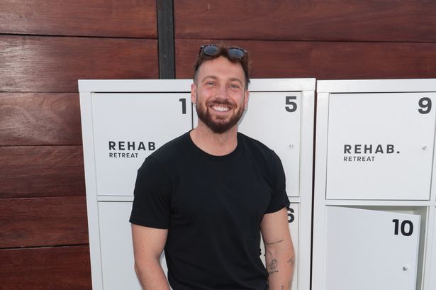 Sam Thompson reunited with Love Island ex Samie Elishi at glam rooftop event