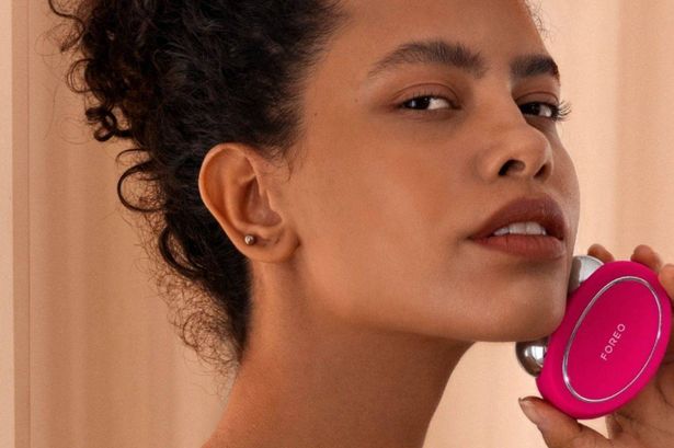 Amazon is now the cheapest place to buy this Foreo face-lifting gadget as it’s axed by £150