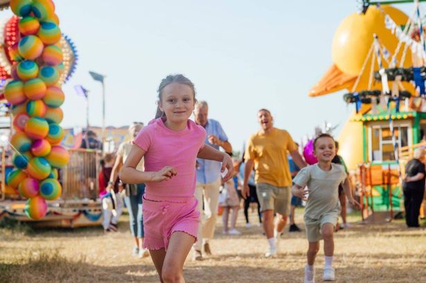 This budget-friendly gadget is simple solution for parents keeping kids safe on family days out