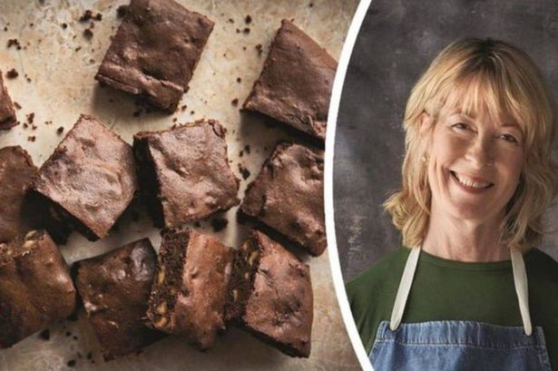 Diabetes cookbook features over 100 low-carb recipes including squidgy chocolate brownies