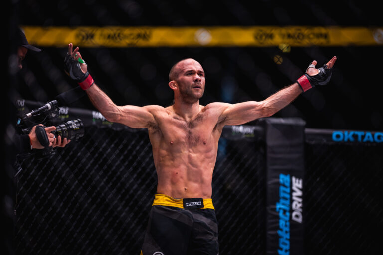 Lancashire’s  Cartwright eyes Oktagon MMA title belt