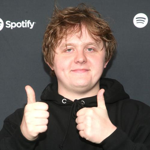 Lewis Capaldi reveals therapy helped pave his way back to music