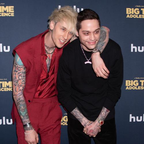 Machine Gun Kelly reacts to Pete Davidson’s baby news
