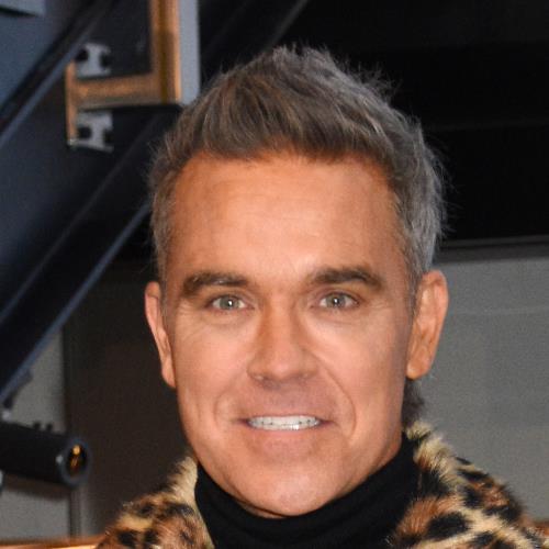 Robbie Williams shares concerning news about parents’ health