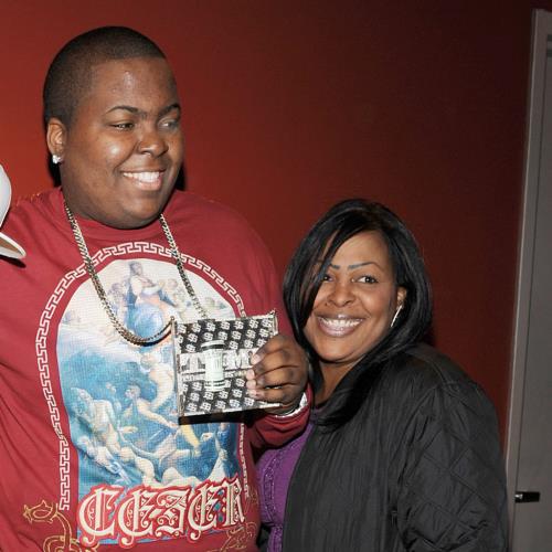 Sean Kingston’s mum pushes for lighter sentence